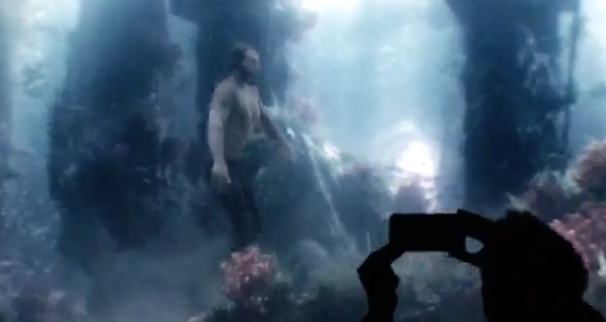 Zack Snyder shares some Aquaman VFX test footage from JUSTICE LEAGUE!