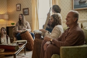 Kelsey Grammer on set with the Band