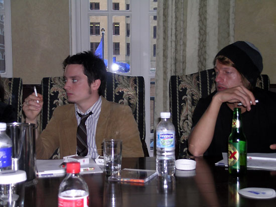 elijah wood smoking