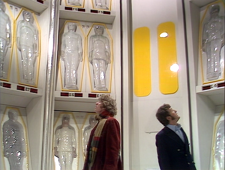 DOCTOR WHO The Ark In Space- Cryochamber 
