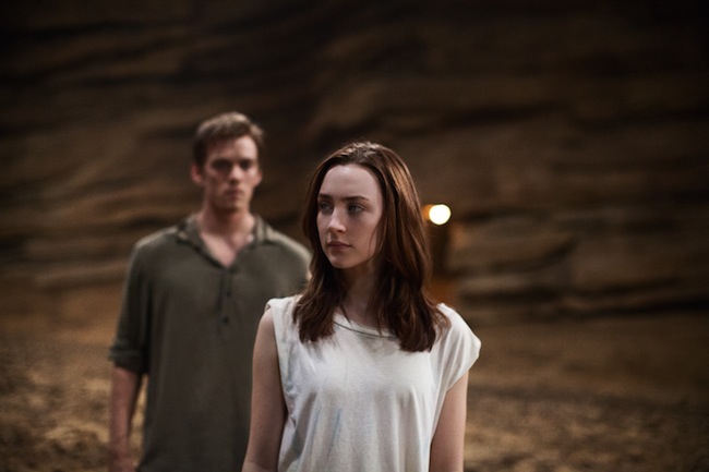 Jake Abel and Saoirse Ronan in THE HOST