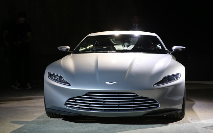 Bond Aston Martin 