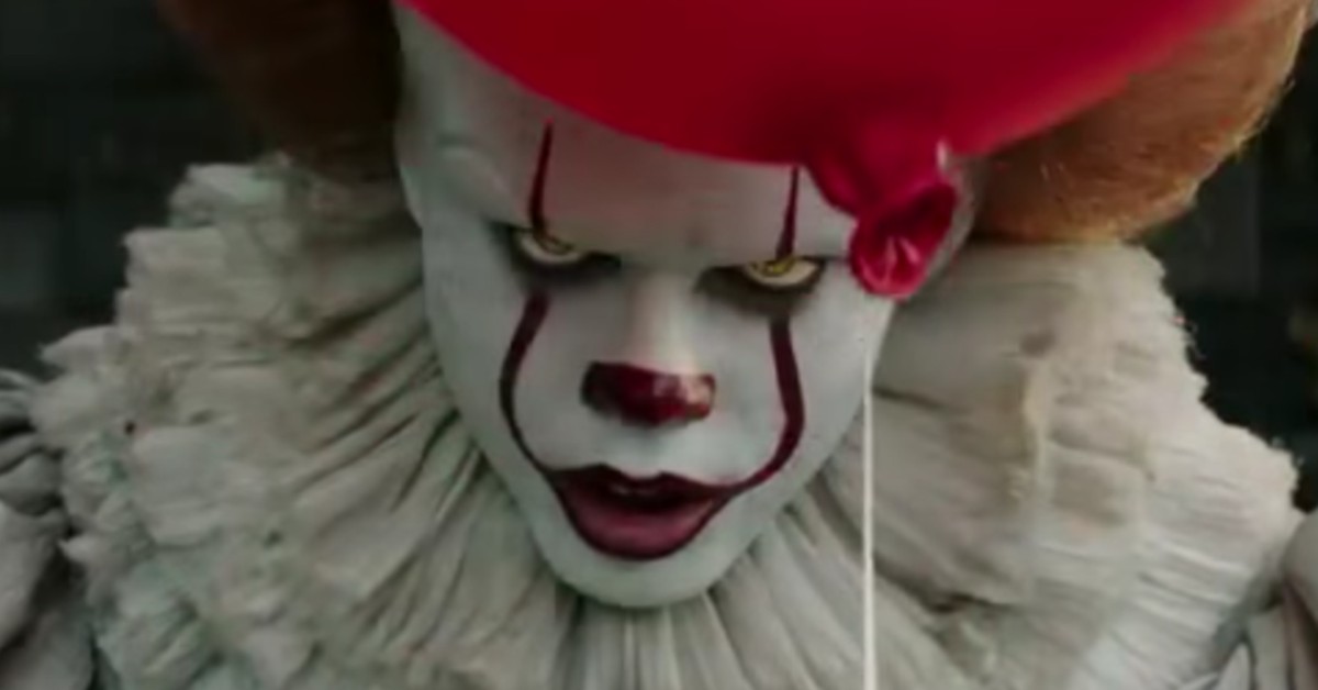 Quint chats with Bill Skarsgard about becoming Pennywise in Stephen ...