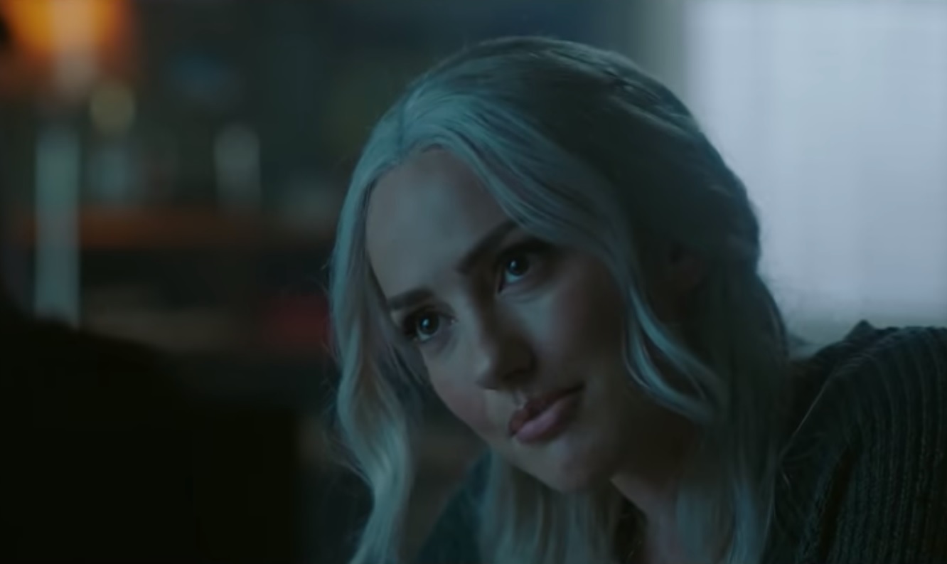 Minka Kelly as Dove in "Titans"