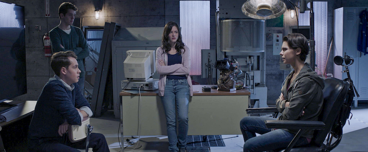 (L - R) Munro Chambers as Gerry, Robert Naylor as Danny, Sandra Mae Frank as Amy, and Paloma Kwiatkowski as Loretta in the sci - fi thriller film, MULTIVERSE , a Saban Films release. Photo courtesy of Saban Films