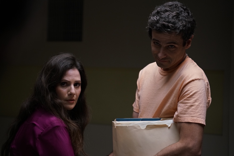 (L - R) Aleksa Palladino as Carolyn Lieberman and Luke Kirby as Ted Bundy in the drama/thriller, NO MAN OF GOD , an RLJE Films release. Photo courtesy of RLJE Films