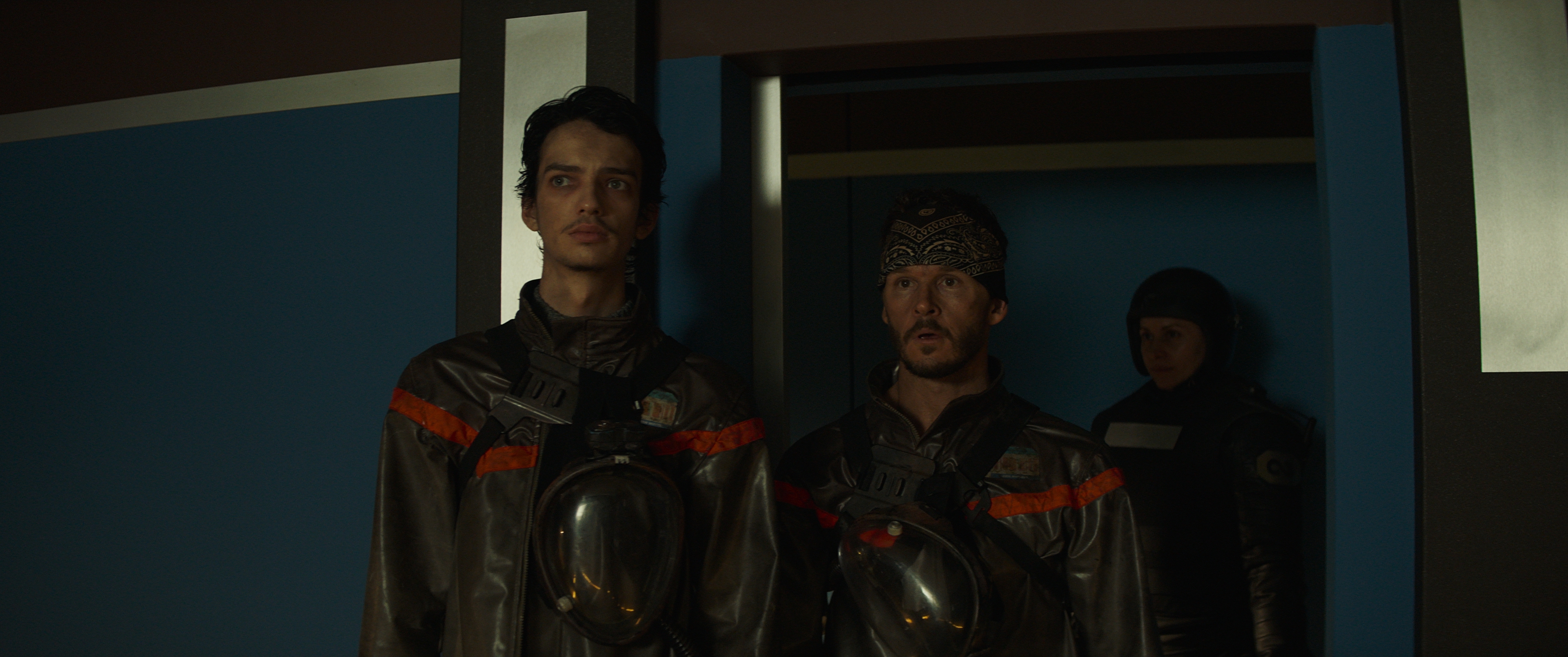 (L - R) Kodi Smit - McPhee as Ethan Whyte and Ryan Kwanten as Jude Mathers in the sci - fi thriller, 2067 , an RLJ E Films release. Photo courtesy of RLJ E Films