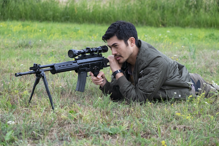 Henry Golding as Morgan Gaines in the action/thriller movie, ASSASSIN CLUB, a Paramount release Global Content Distribution. Courtesy of Paramount Global Content Distribution. 