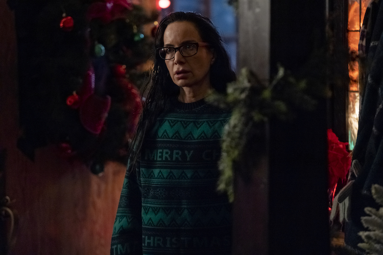Janeane Garofalo as Gretchen Sullivan in the thriller, THE APOLOGY, an RLJE Films, Shudder and AMC+ release. Photo courtesy of RLJE Films /Shudder/AMC+.   